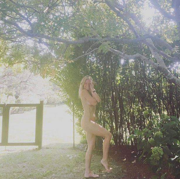 Gwyneth paltrow naked